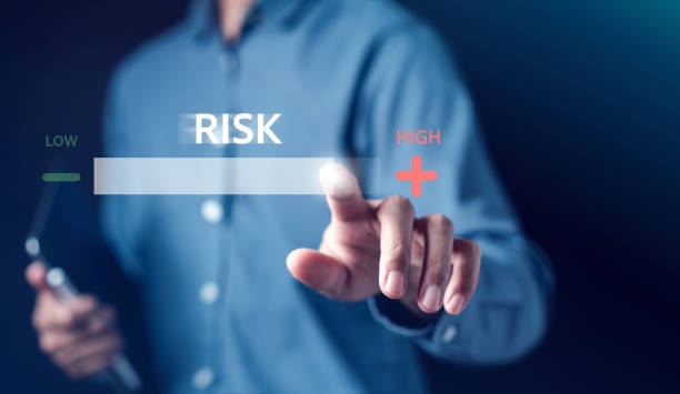 Memahami perbedaan mendasar antara risiko obyektif dan risiko subyektif